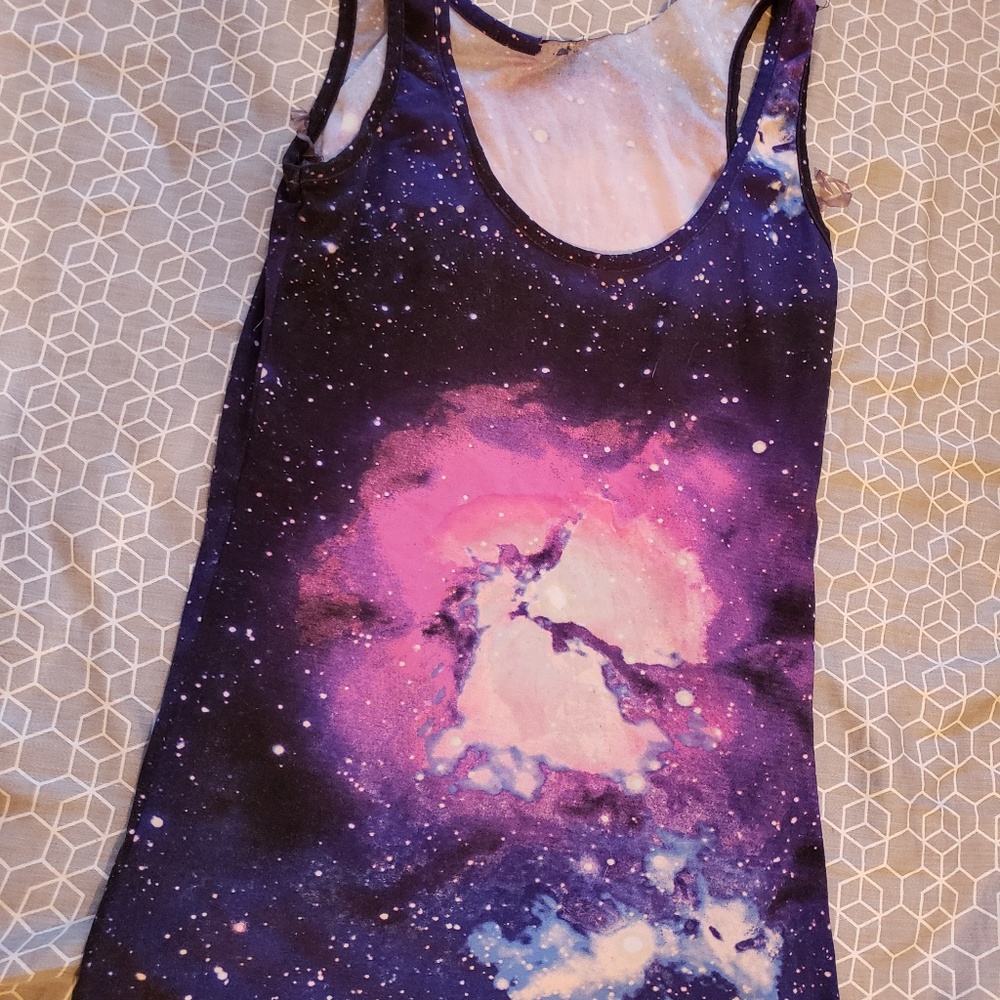 Rue 21 galaxy tank top medium